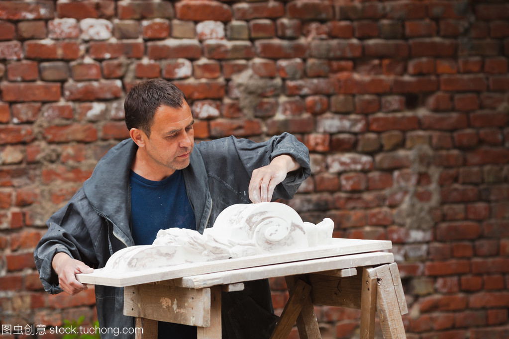 石膏模型 传统技艺的回归与现代传承